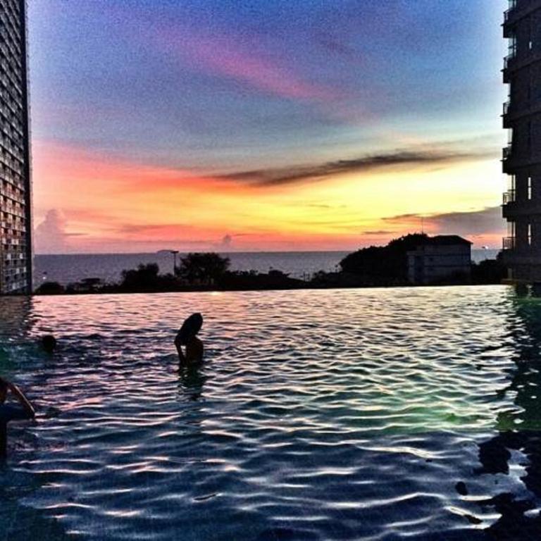 Lpn Park Beach Tour B Bãi biển Jomtien Ngoại thất bức ảnh