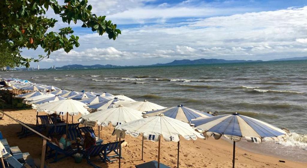 Lpn Park Beach Tour B Bãi biển Jomtien Ngoại thất bức ảnh